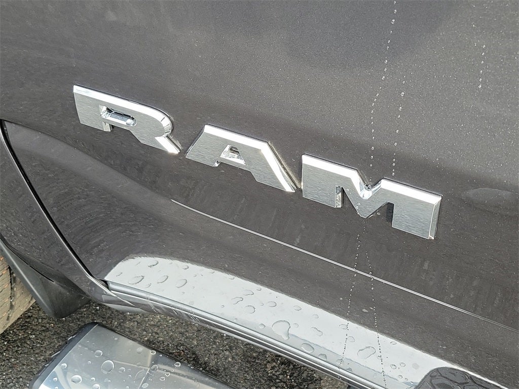 2024 RAM 1500 RAM 1500 LARAMIE CREW CAB 4X4 6'4' BOX